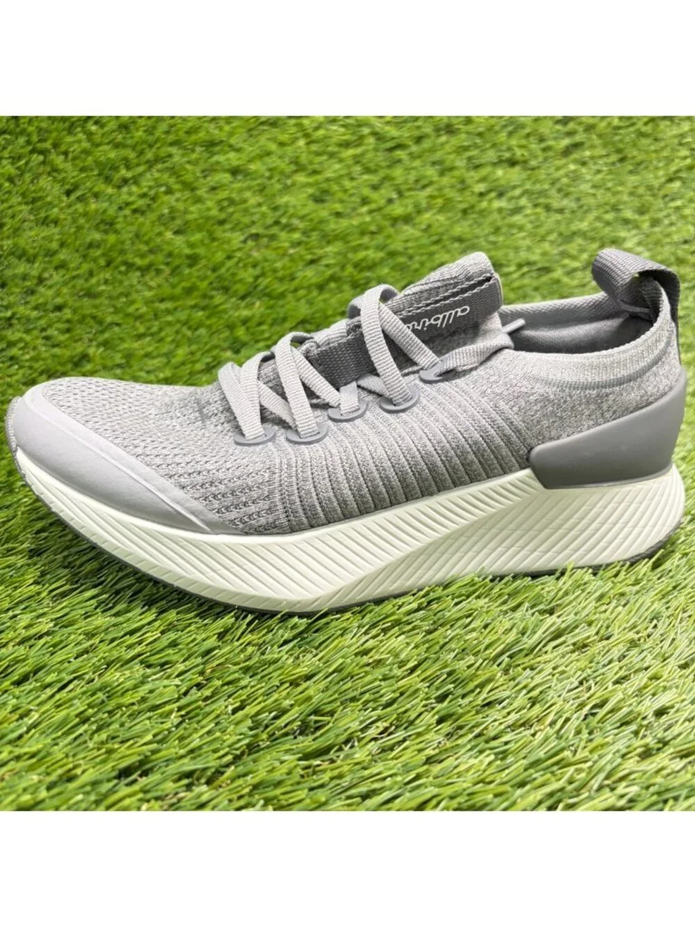 Allbirds Tree Glider Womens Size 5 Gray White Athletic Running Shoes Sneakers
